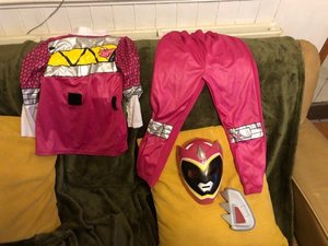 Photo of free Age 5-6 pink Power Ranger outfit (Stenalees PL26)