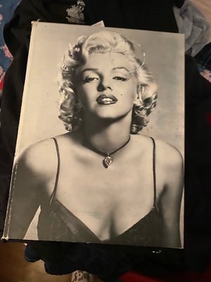 Photo of free Marilyn storage box (Vance Jackson)