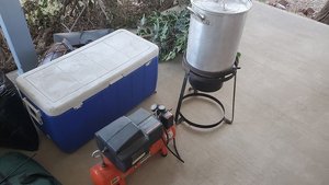 Photo of free Large Ice chest (Table Mesa)