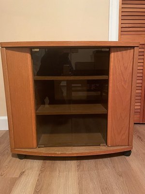 Photo of free TV Stand (Putnam Valley)