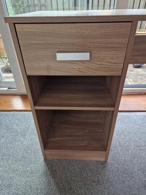 Photo of free Desk/dressing table (Brough, HU15)