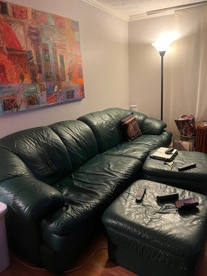 Photo of free Leather sofa (Columbia, Maryland)