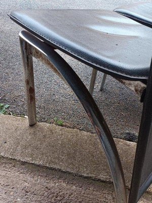 Photo of free 2 chairs (CB4)