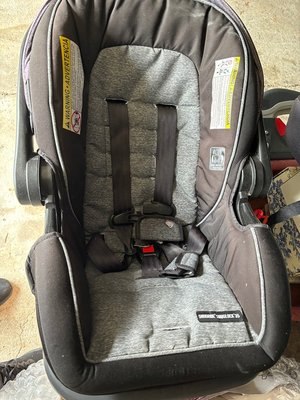 Photo of free Infant car seat (Rutherford NJ)
