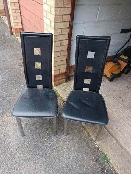 Photo of free 2 chairs (CB4)