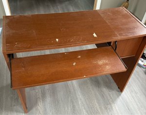 Photo of free desk (Penfield)