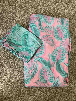 Photo of free Reversible single quilt cover and pillow case (Heysham LA3)