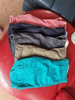 Photo of free Various 31" and 32" waist shorts (GU11)