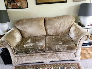 Photo of free Sofa (Nuneaton CV10 (Weddington))