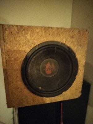 Photo of free 12in subwoofer in box (96/inkster)