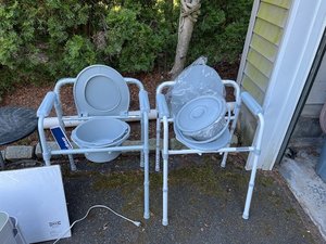 Photo of free Standing commode (Oradell)