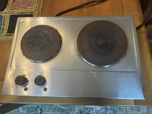 Photo of free two burner plug in desktop stove (Cherrydale area N Arlington)