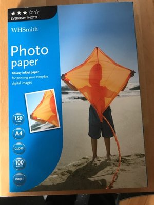 Photo of free photograph paper (Woodley RG5)