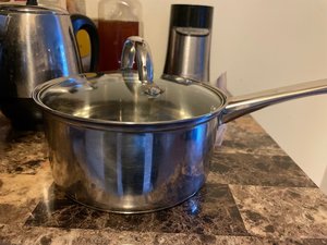 Photo of free Small/medium sauce pan (Oakland)