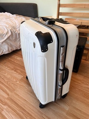 Photo of free Suitcase (SK23)