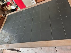 Photo of free dining room table (Harris Branch (near Manor))
