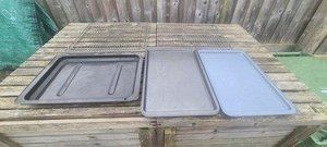 Photo of free Baking trays and oven shelves (EX4)