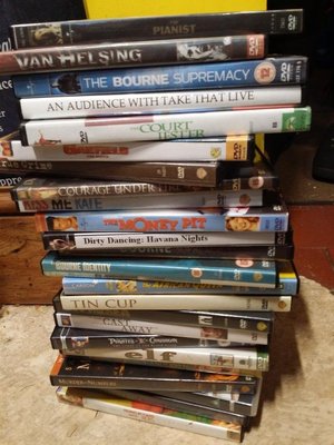 Photo of free DVD cases and scrap DVDs (Huntingdon PE29)
