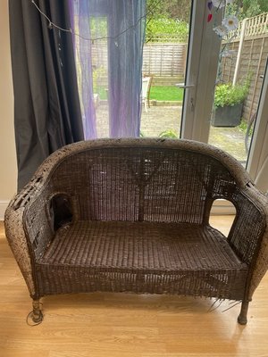 Photo of free Wicker 2 seater chair (Streatham Common)