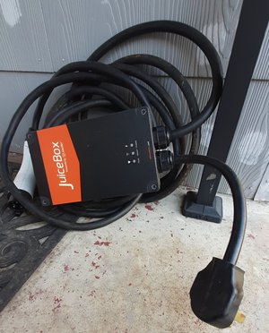 Photo of free juicebox 40 home EV charger (Fairfax, near Bike Museum)