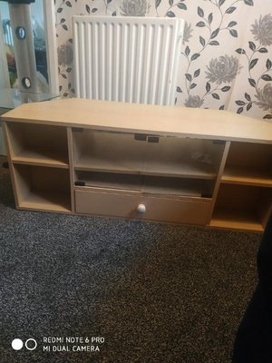 Photo of free TV stand (Telford)