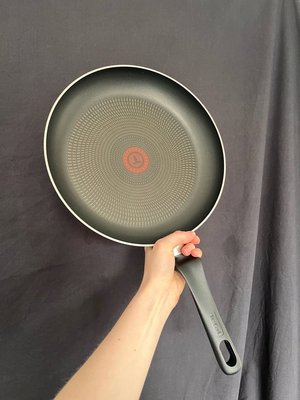 Photo of free Tefal Non-Stick Frying Pan (SE11)