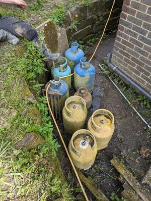 Photo of free Empty calor gas bottles (Uckfield)