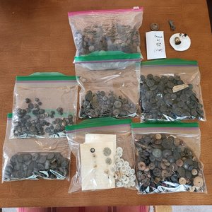 Photo of free old buttons (lawrenceville)