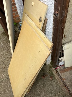 Photo of free Multiple pieces of old chipboard (Abingdon, OX14)