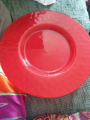 Photo of free Large glass charger plate (Portchester PO16)