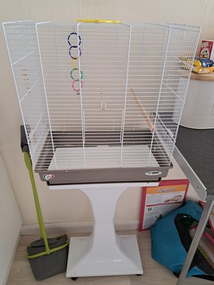 Photo of free Bird cage and stand (Coalville Le67)