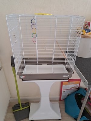 Photo of free Bird cage and stand (Coalville Le67)