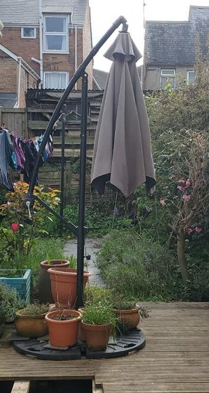 Photo of free 2.5m Overhanging Garden Parasol (Taunton)