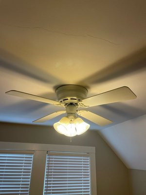 Photo of free Hunter Ceiling Fan (Coolidge Corner)