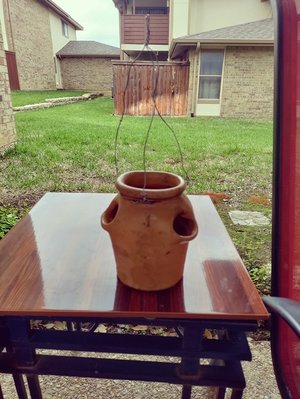 Photo of free Cute hanging strawberry pot (Bedford 76021)