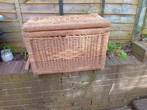 Photo of free Wicker box with lid (Ludlow SY8)