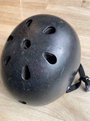 Photo of free BMX helmet (Histon CB24)