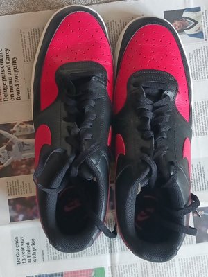 Photo of free Men's NIKE trainers size 10 UK (Ellesmere Port CH65)