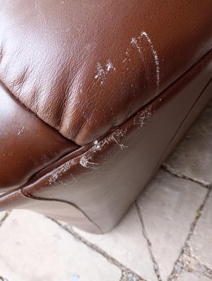 Photo of free 3 Seater leather Settee (Sandiacre NG10)