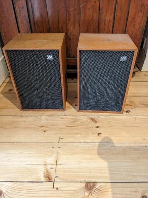 Photo of free Hifi speakers (Bathampton)