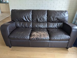 Photo of free 2 seater and 3 seater leather sofas (Worcester - WR5)