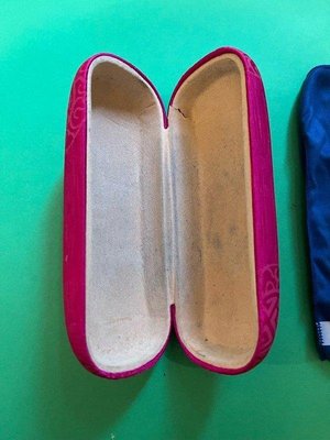 Photo of free Pink glasses case & cleaning cloth (Surbiton KT6)