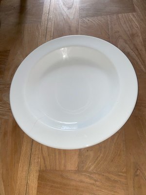 Photo of free Salad or fruit bowl (Dun Laoghaire)