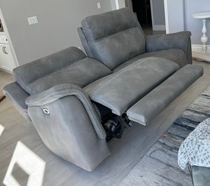 Photo of free Power reclining sofa (Trabuco Canyon)