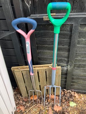 Photo of free Garden Forks (Sutton Pools OX14)