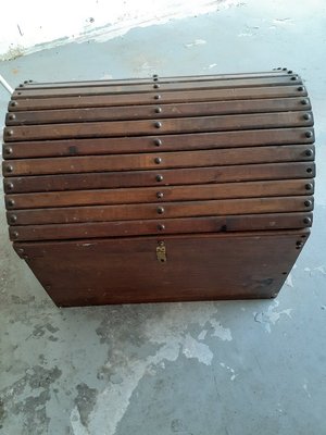 Photo of free Wood trunk (Heights of Jupiter)