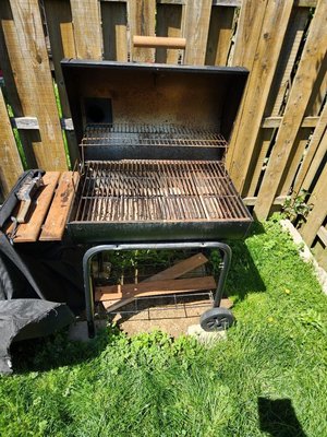 Photo of free Charcoal Grill (Highland Park, Upper Darby PA.)