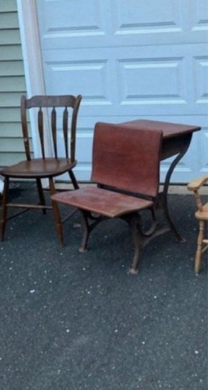 Photo of free Chairs, old fashioned desk (Solebury PA)