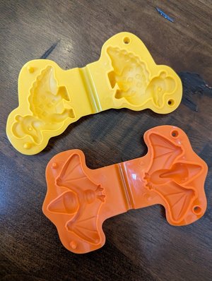 Photo of free Playdough molds (63rd& main, DG)