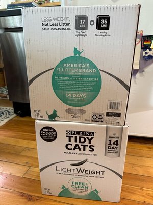 Photo of free cat litter (Park Ave)